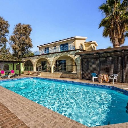 Villa Danae Coral Bay By Villa Plus Пея Екстериор снимка