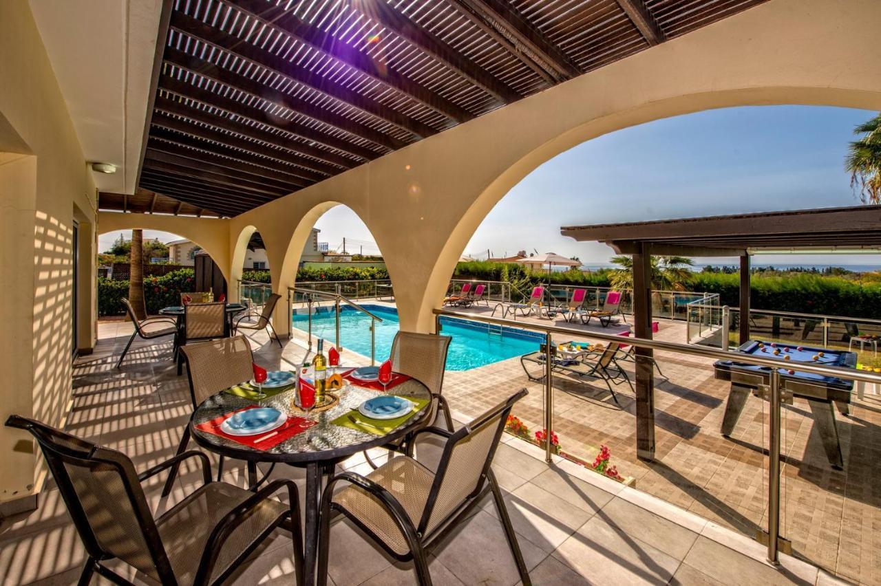 Villa Danae Coral Bay By Villa Plus Пея Екстериор снимка