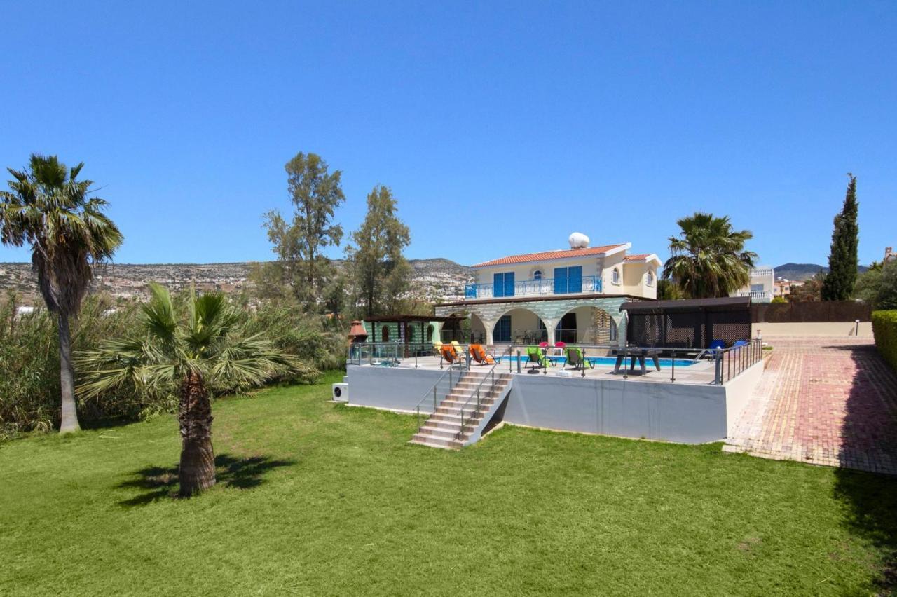Villa Danae Coral Bay By Villa Plus Пея Екстериор снимка