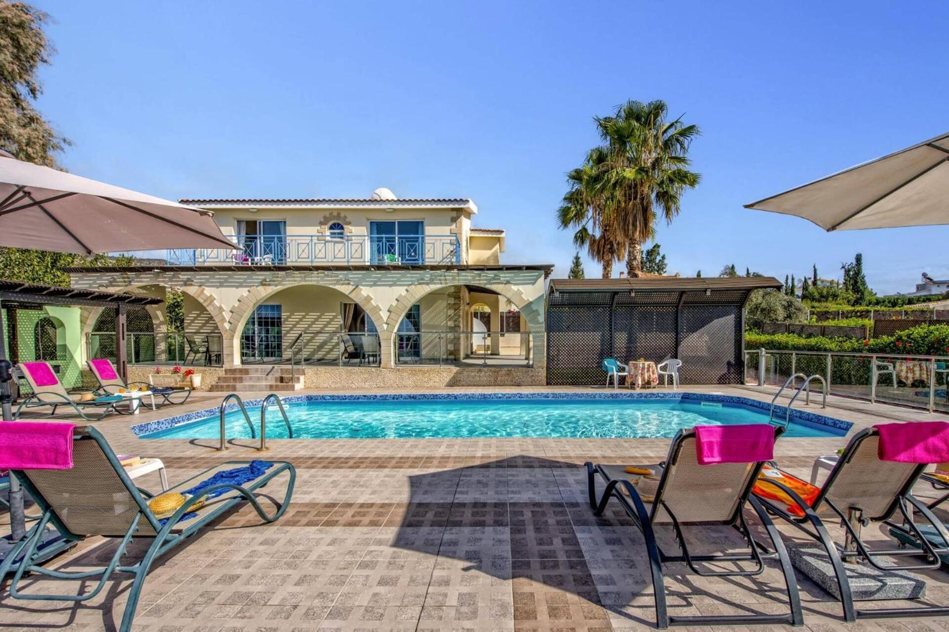 Villa Danae Coral Bay By Villa Plus Пея Екстериор снимка