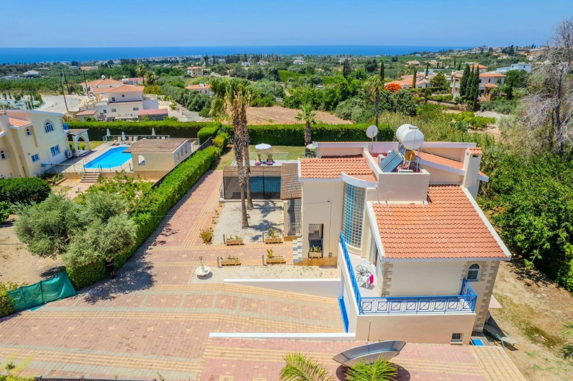 Villa Danae Coral Bay By Villa Plus Пея Екстериор снимка