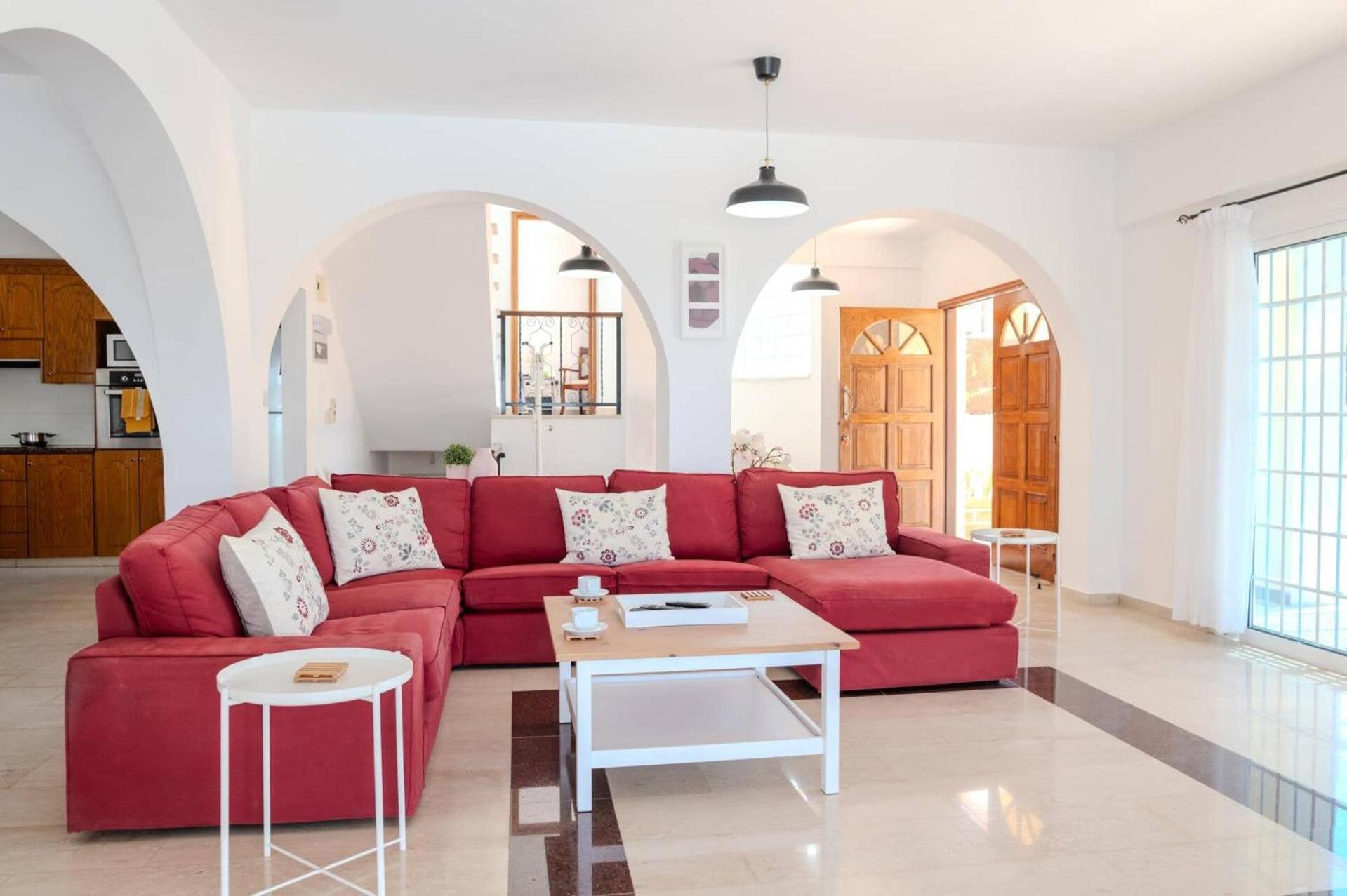 Villa Danae Coral Bay By Villa Plus Пея Екстериор снимка