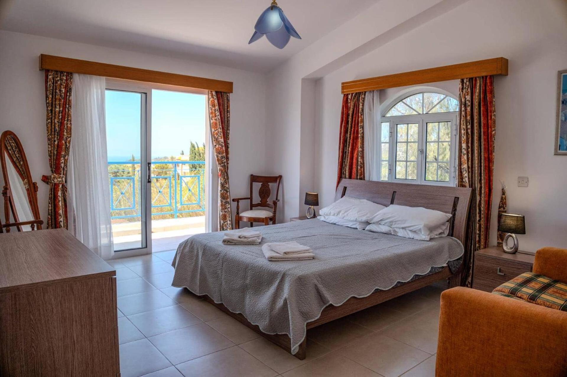 Villa Danae Coral Bay By Villa Plus Пея Екстериор снимка