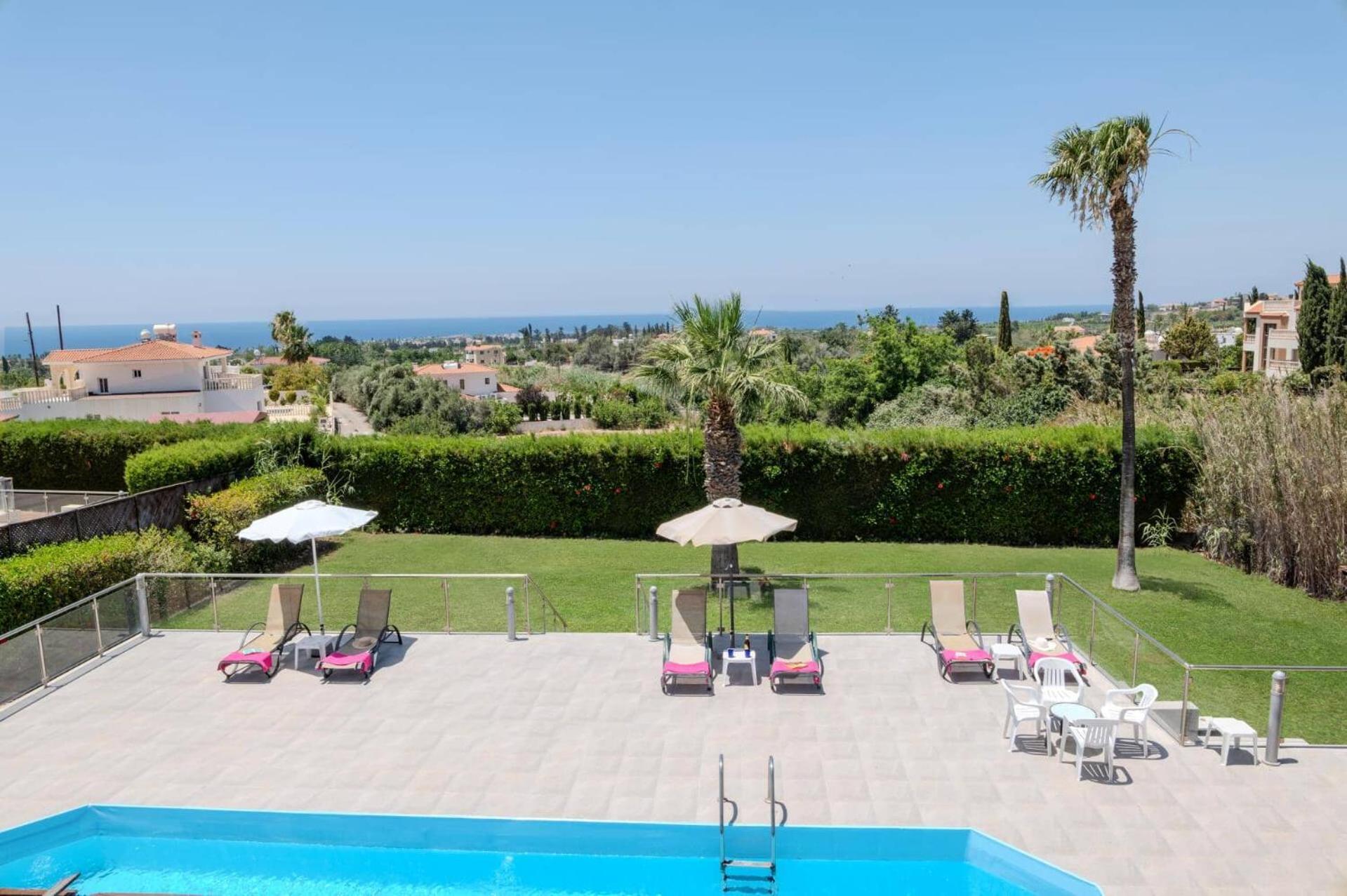 Villa Danae Coral Bay By Villa Plus Пея Екстериор снимка